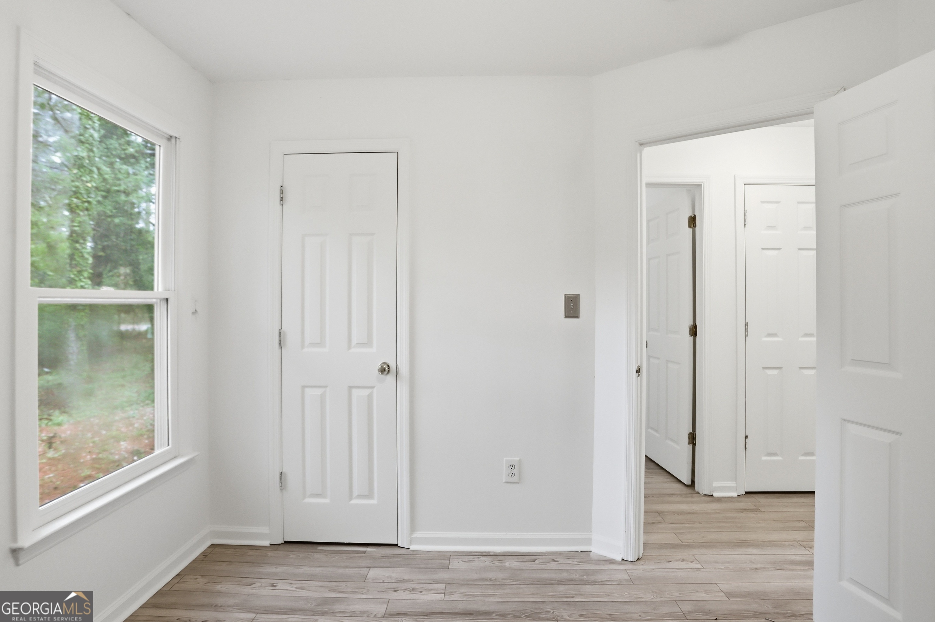 120 Brookstone Court Property Photo 11