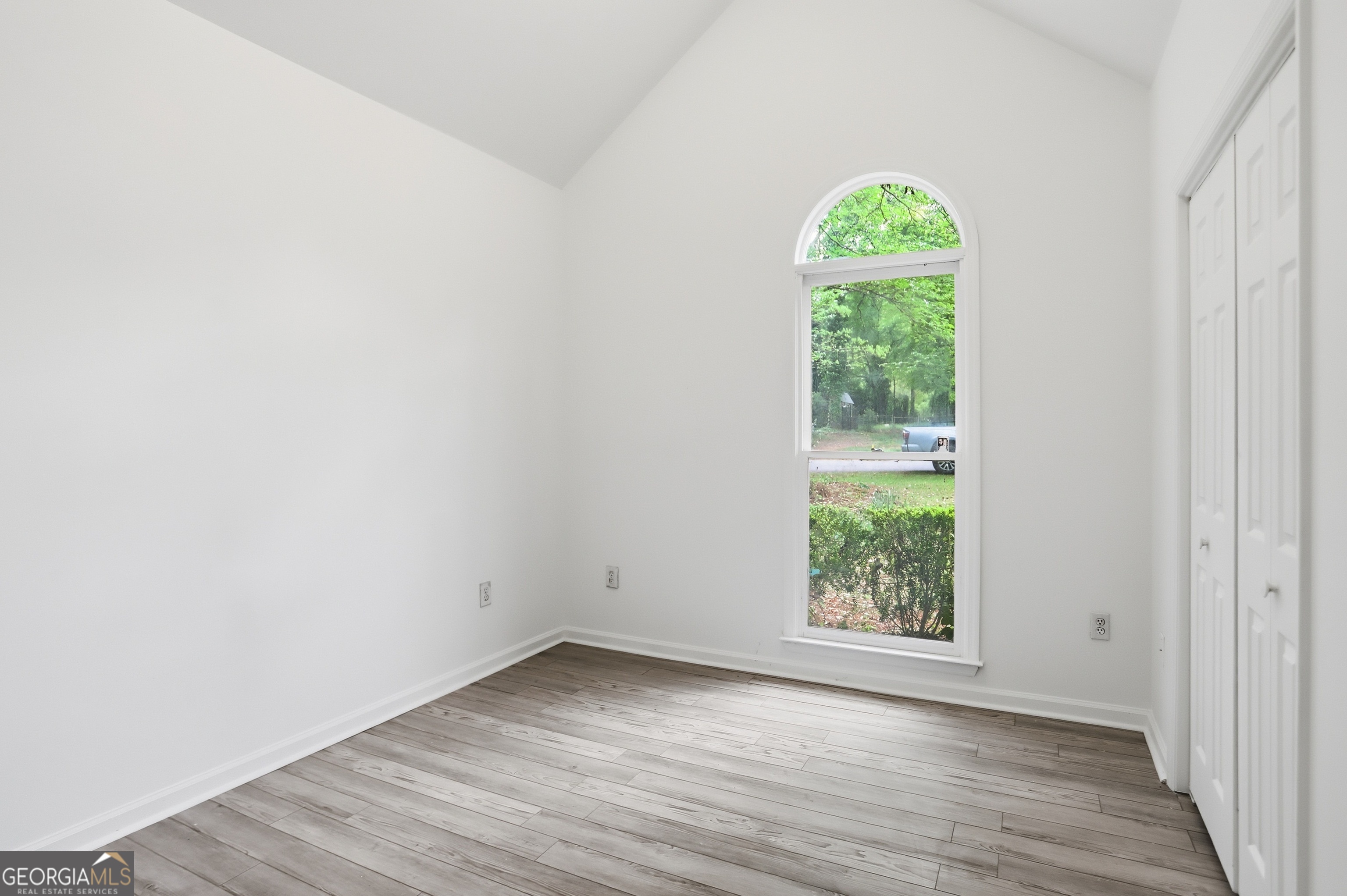 120 Brookstone Court Property Photo 14