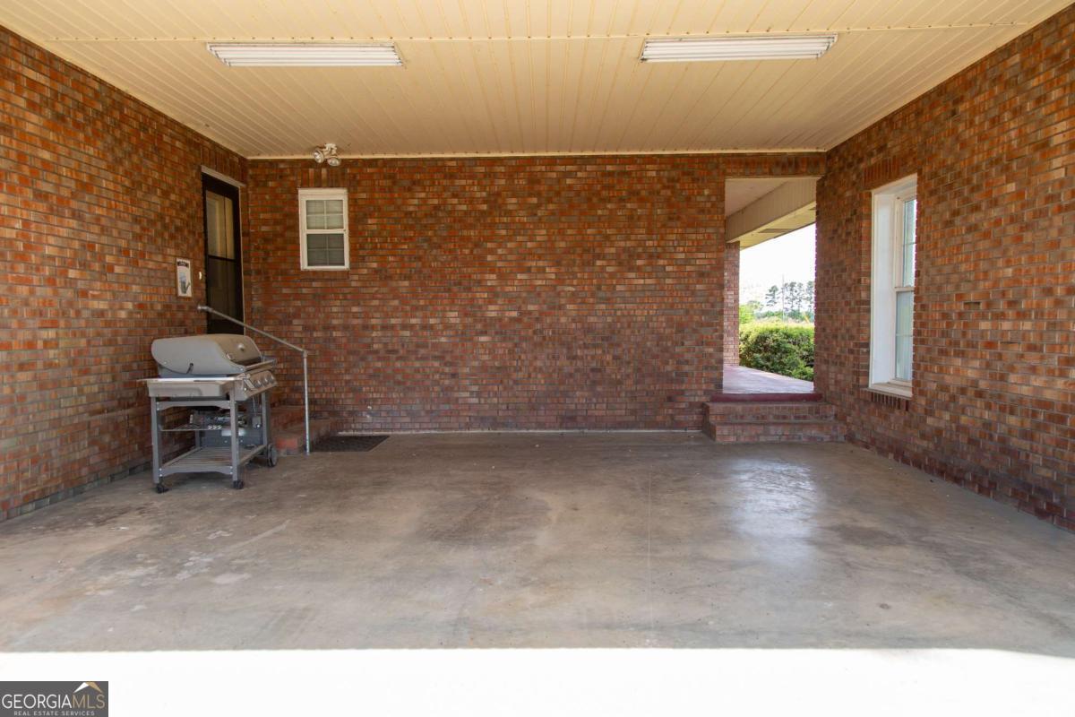 68 Smart Road Property Photo 4