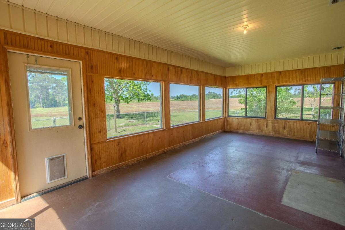 68 Smart Road Property Photo 28