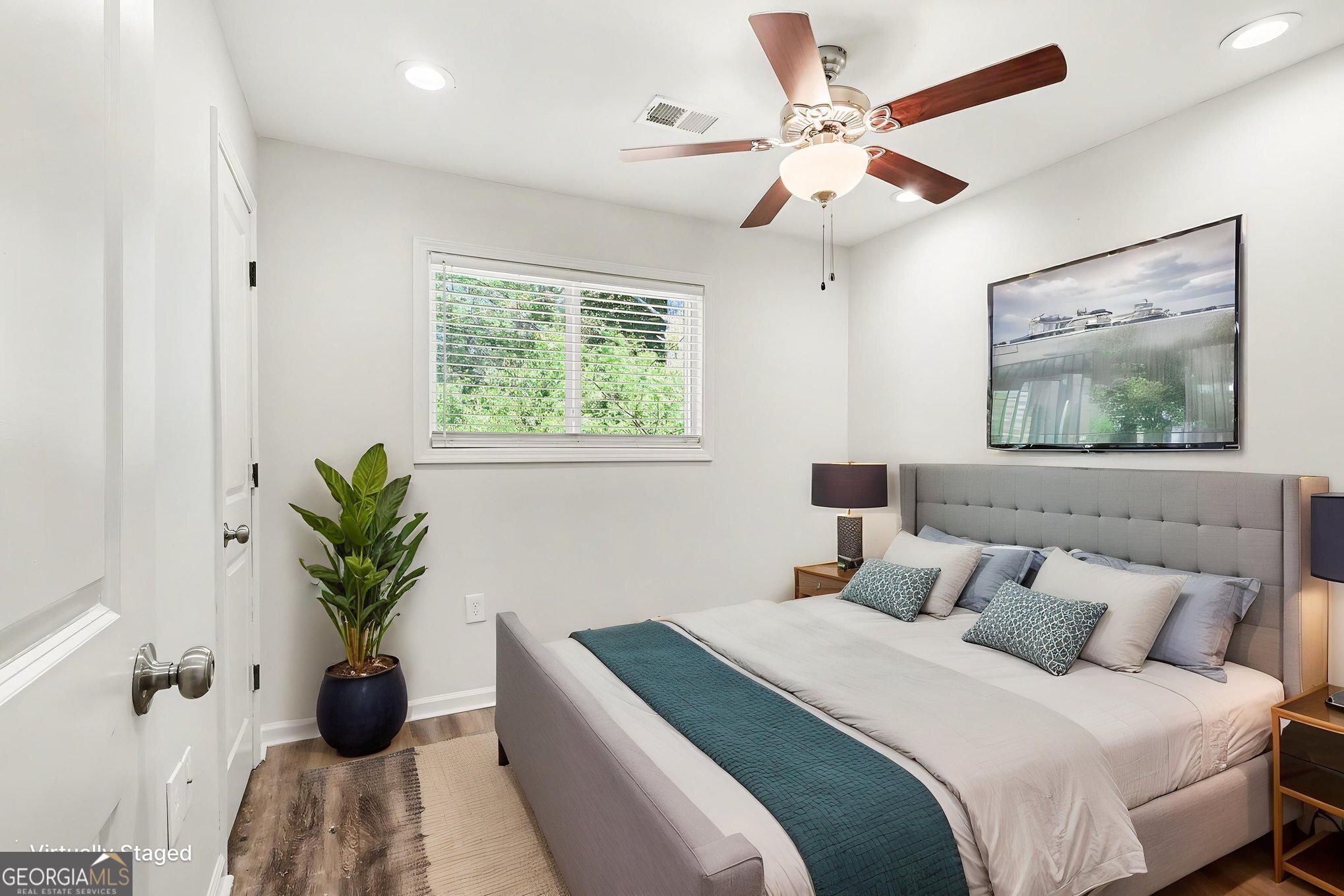 3751 Martin Luther King Jr Drive Sw # G16 Property Photo 2