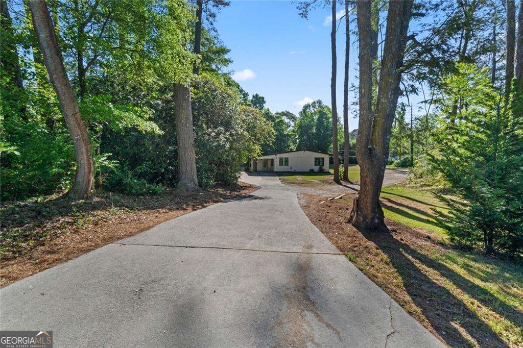 2061 Shady Lane Property Photo 39
