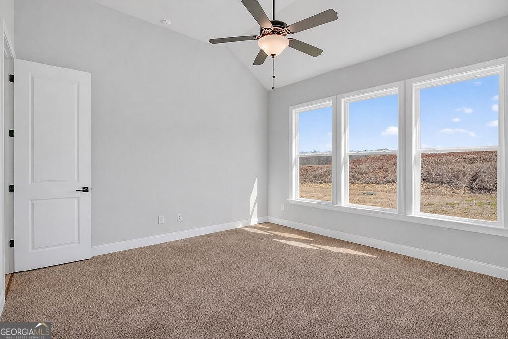174 Classic Overlook Property Photo 17