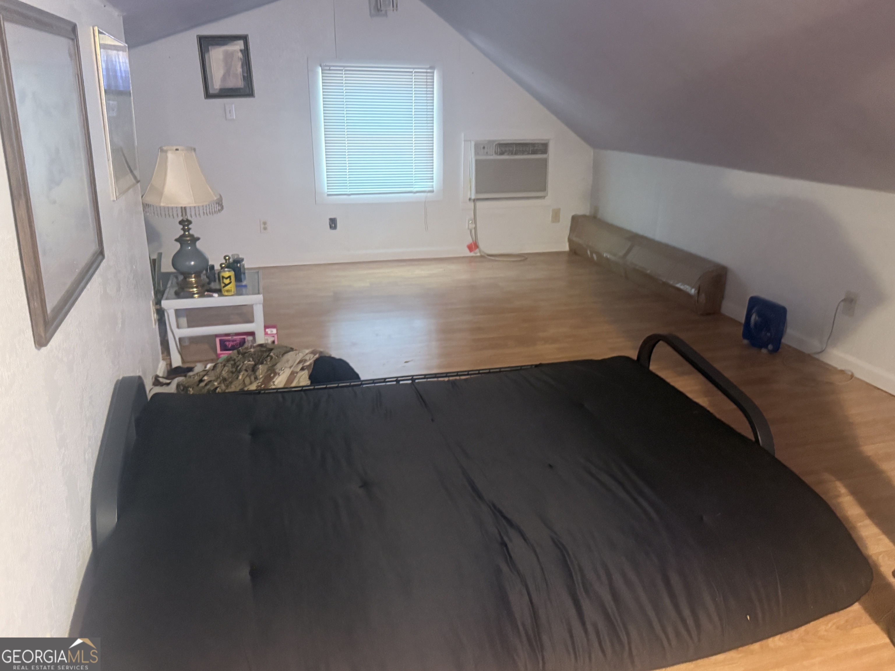 1072 Mountain View Road Property Photo 10