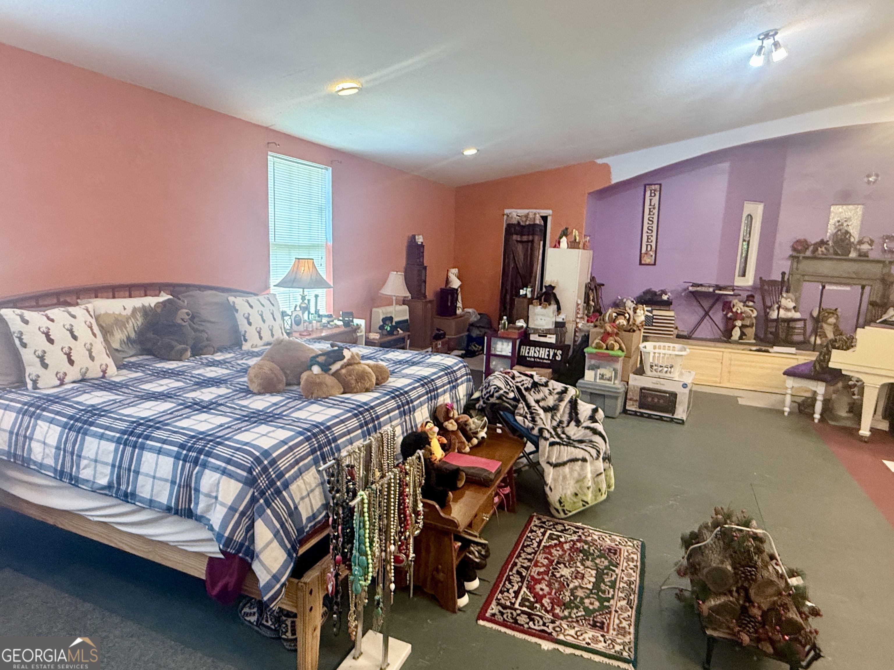 1072 Mountain View Road Property Photo 17
