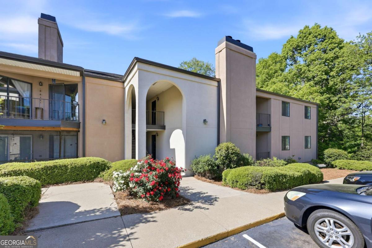 605 Candler Street # B13 Property Photo 1