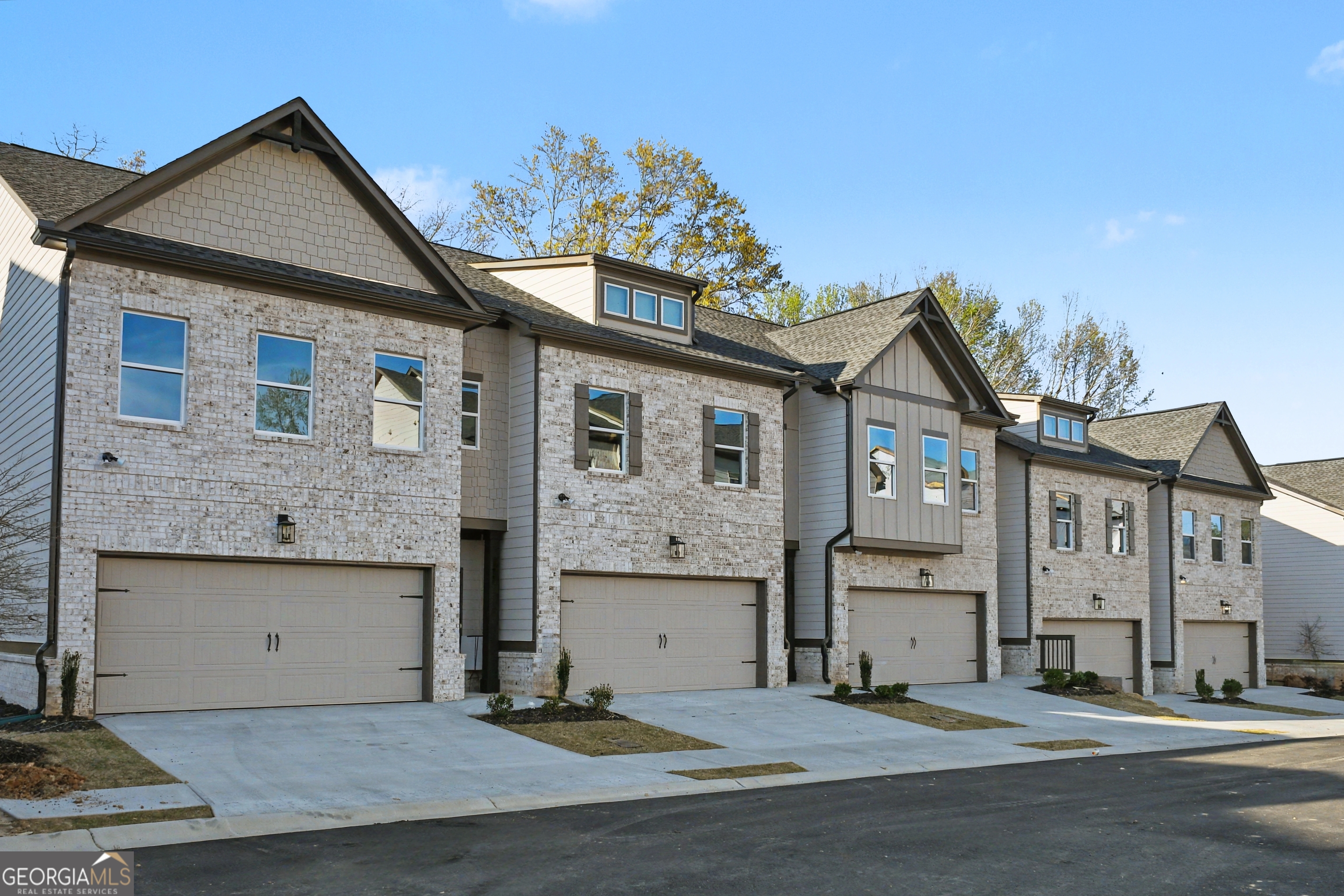 4307 Fern River Bend # 23 Property Photo 1