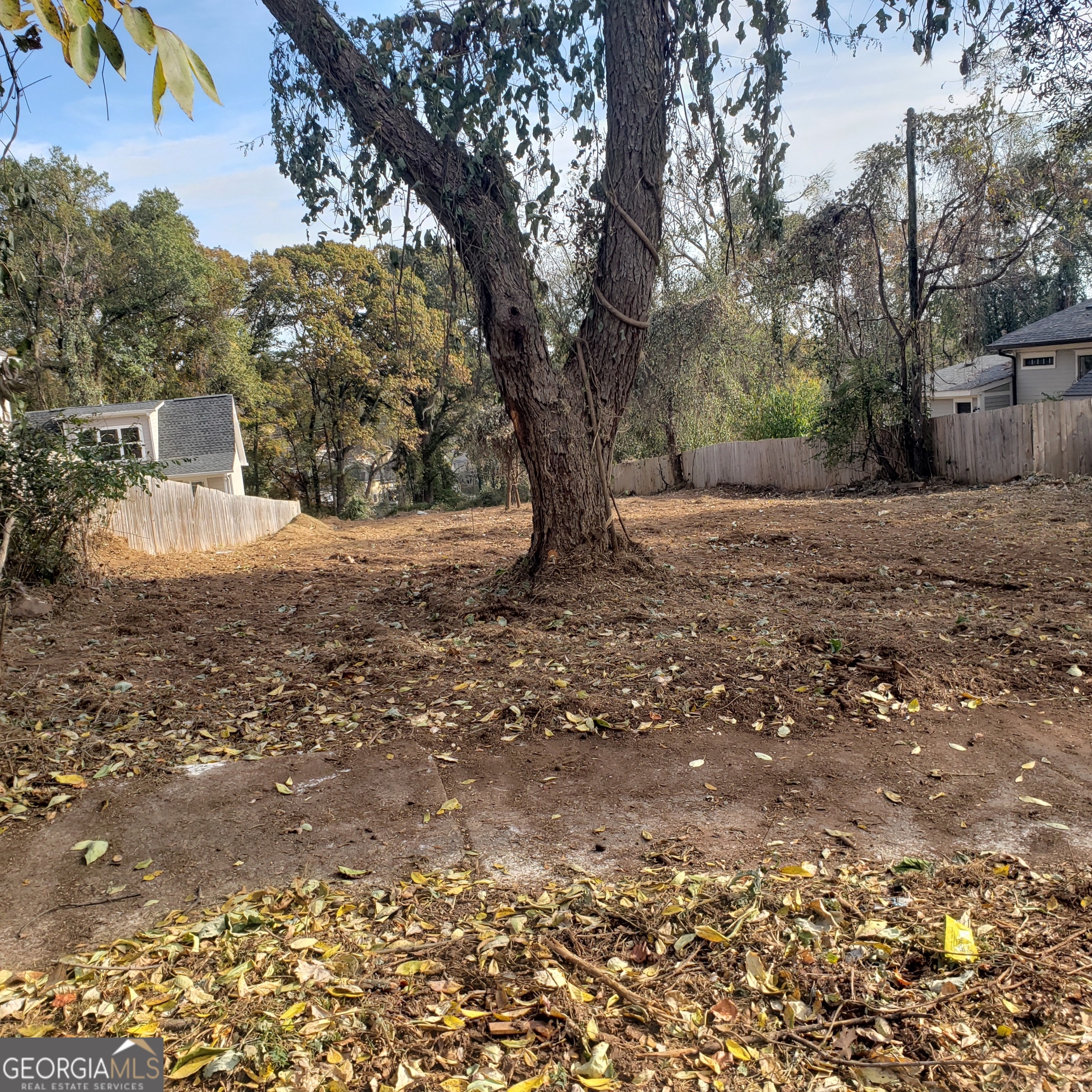 1214 Milton Terrace Se Property Photo 2