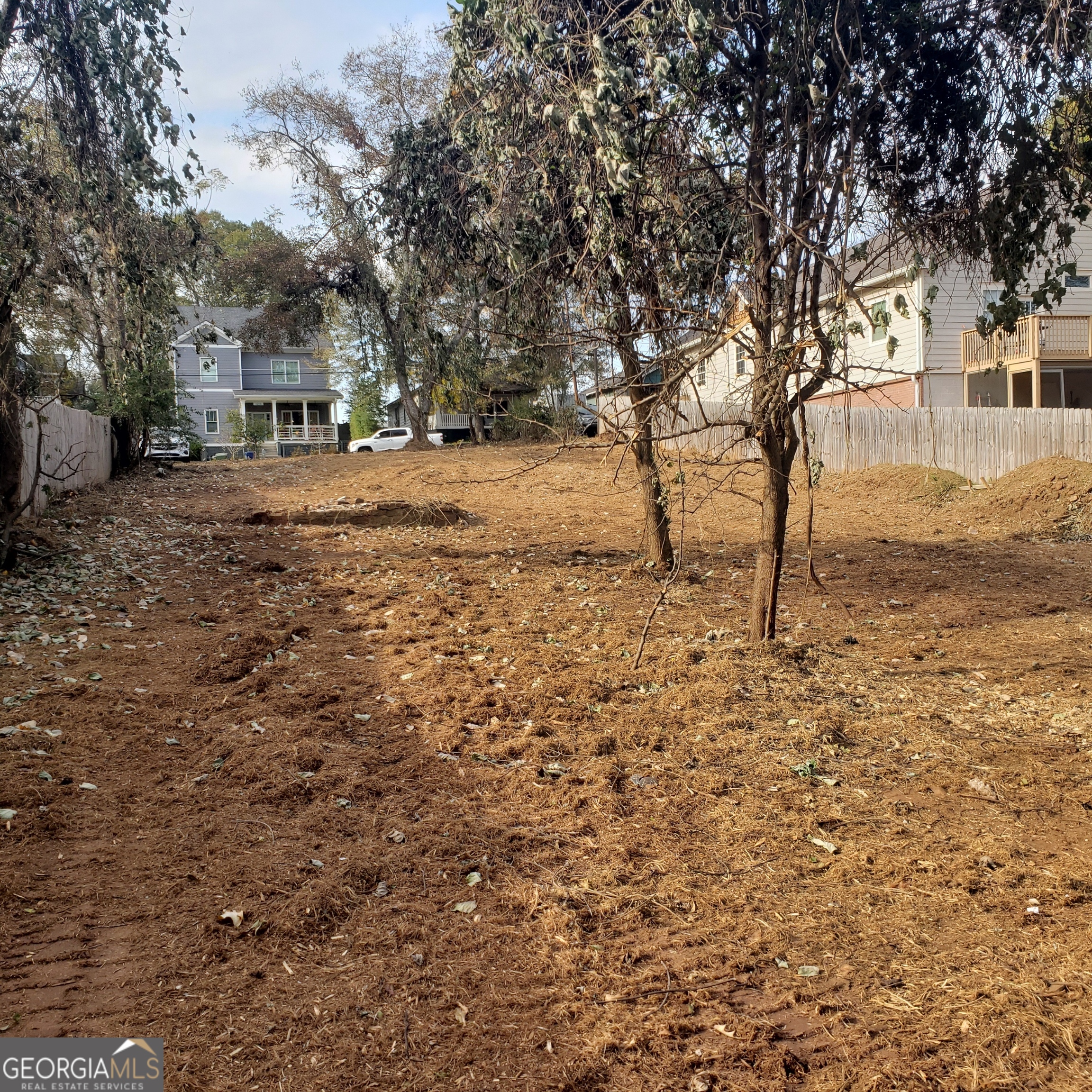 1214 Milton Terrace Se Property Photo 3