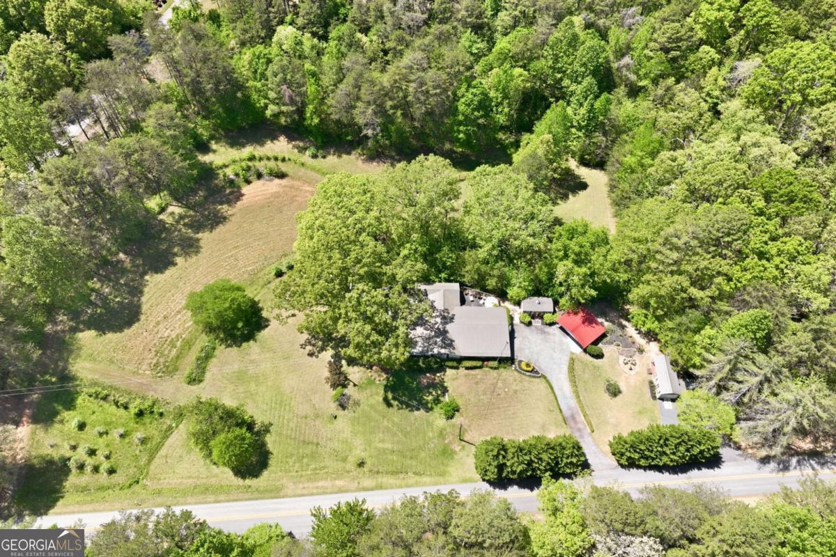 238 Currahee Circle Property Photo 7