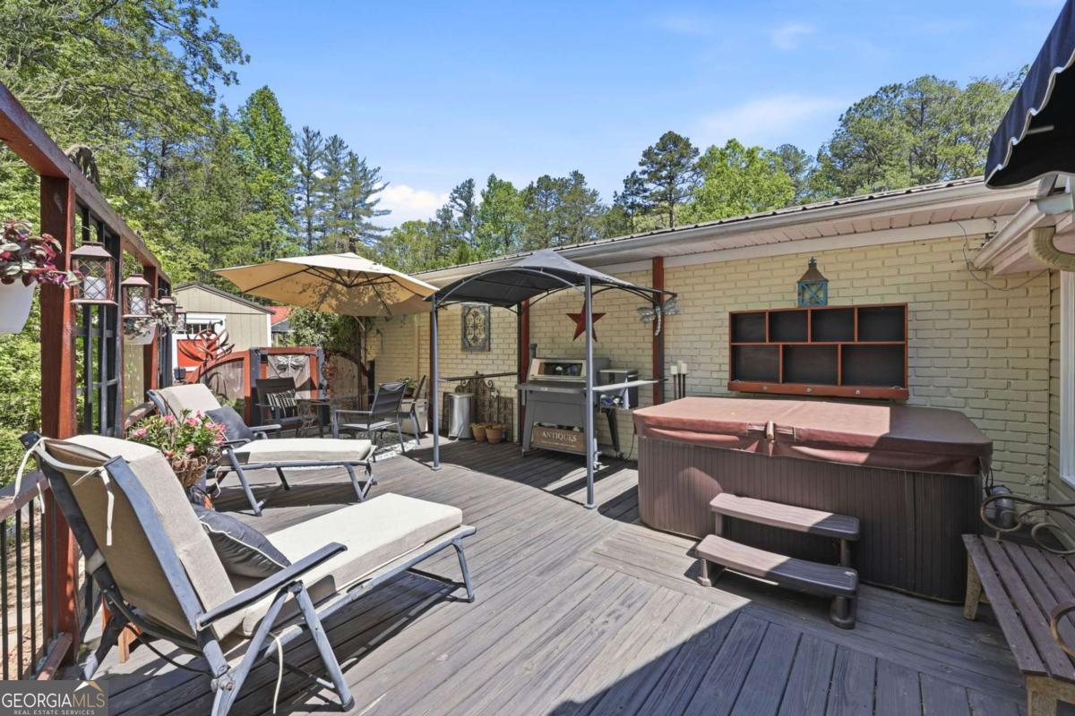 238 Currahee Circle Property Photo 34