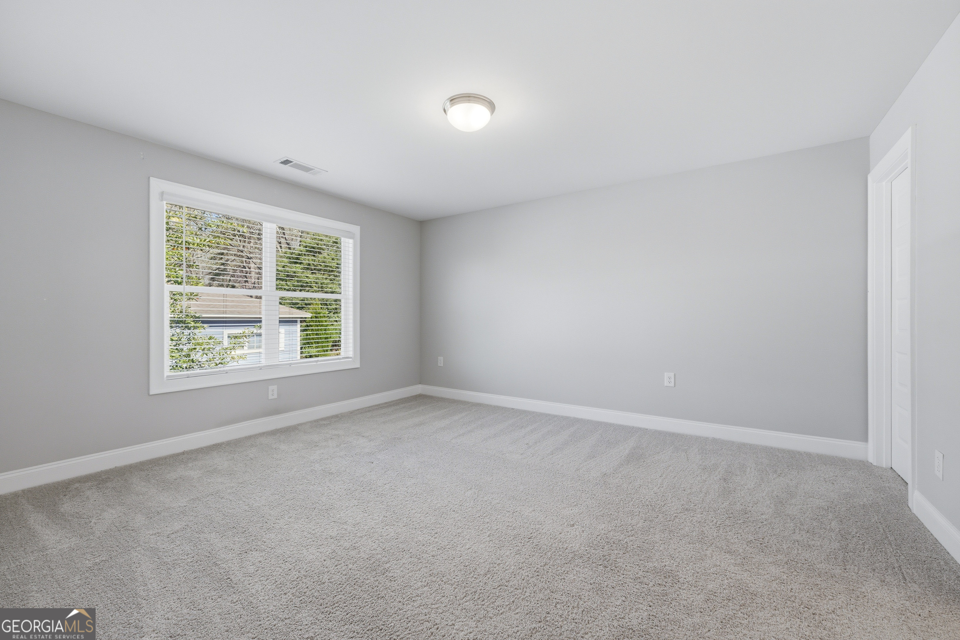 357 Edgewater Drive Property Photo 31