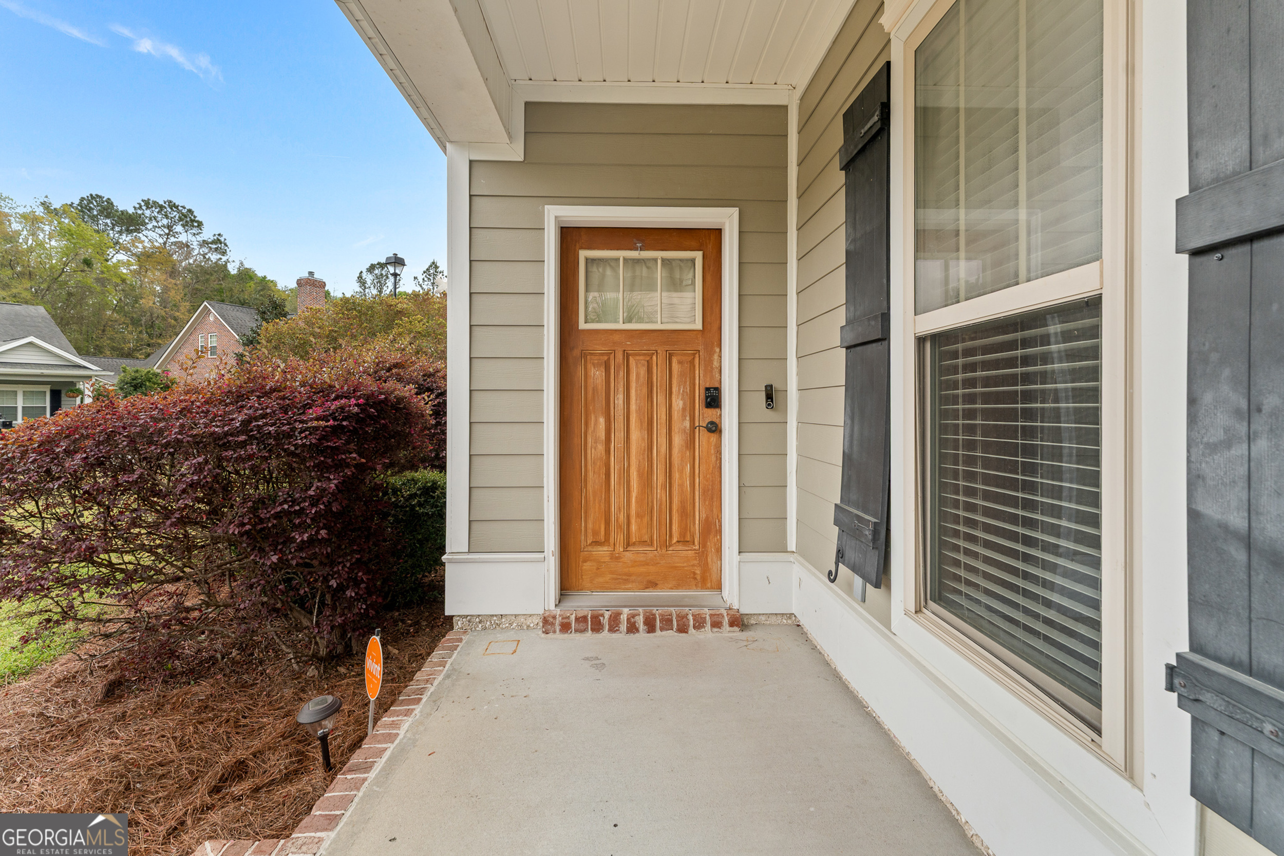 75 Jacobs Circle Property Photo 3