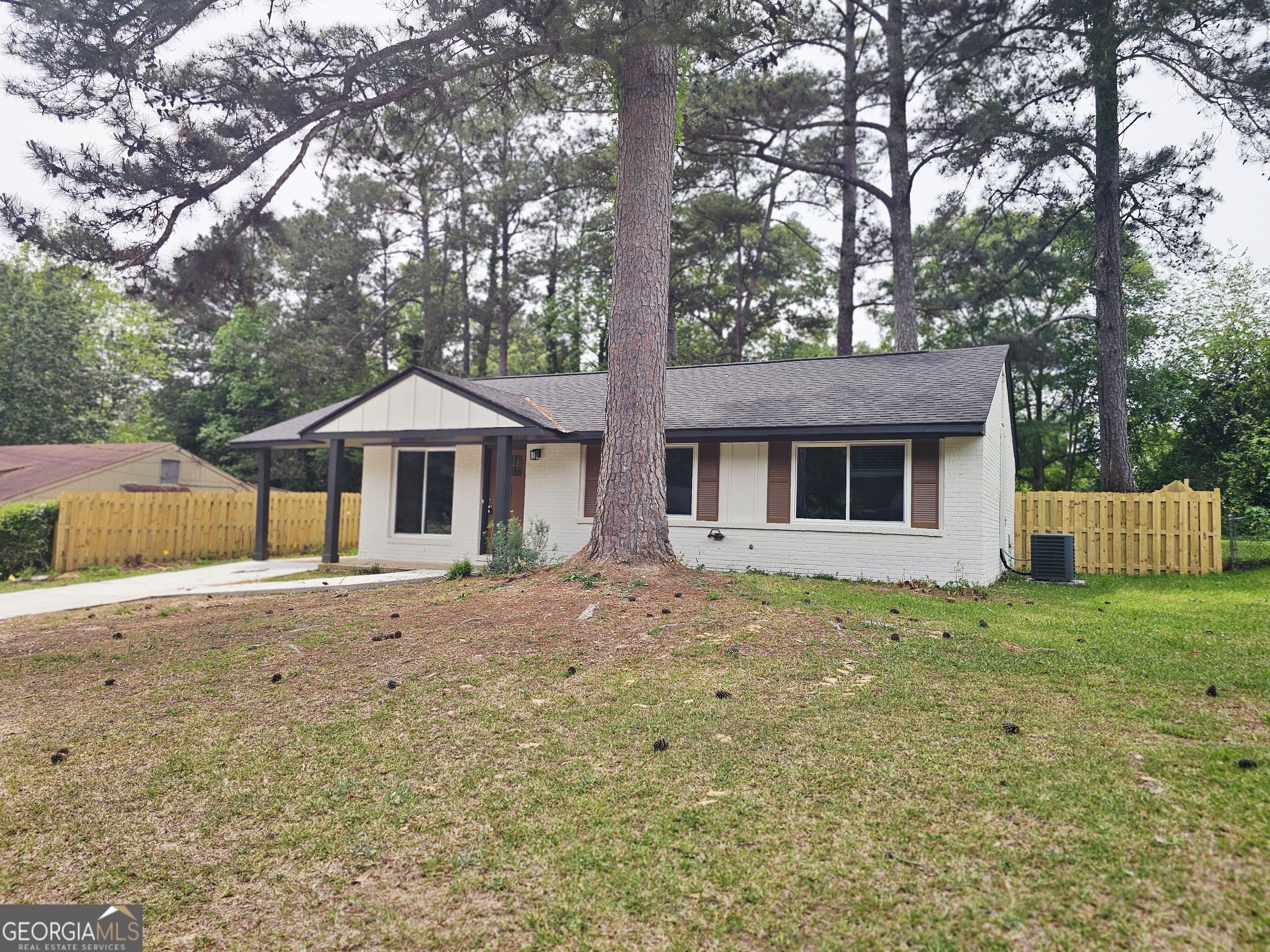 8307 Twin Chapel Drive