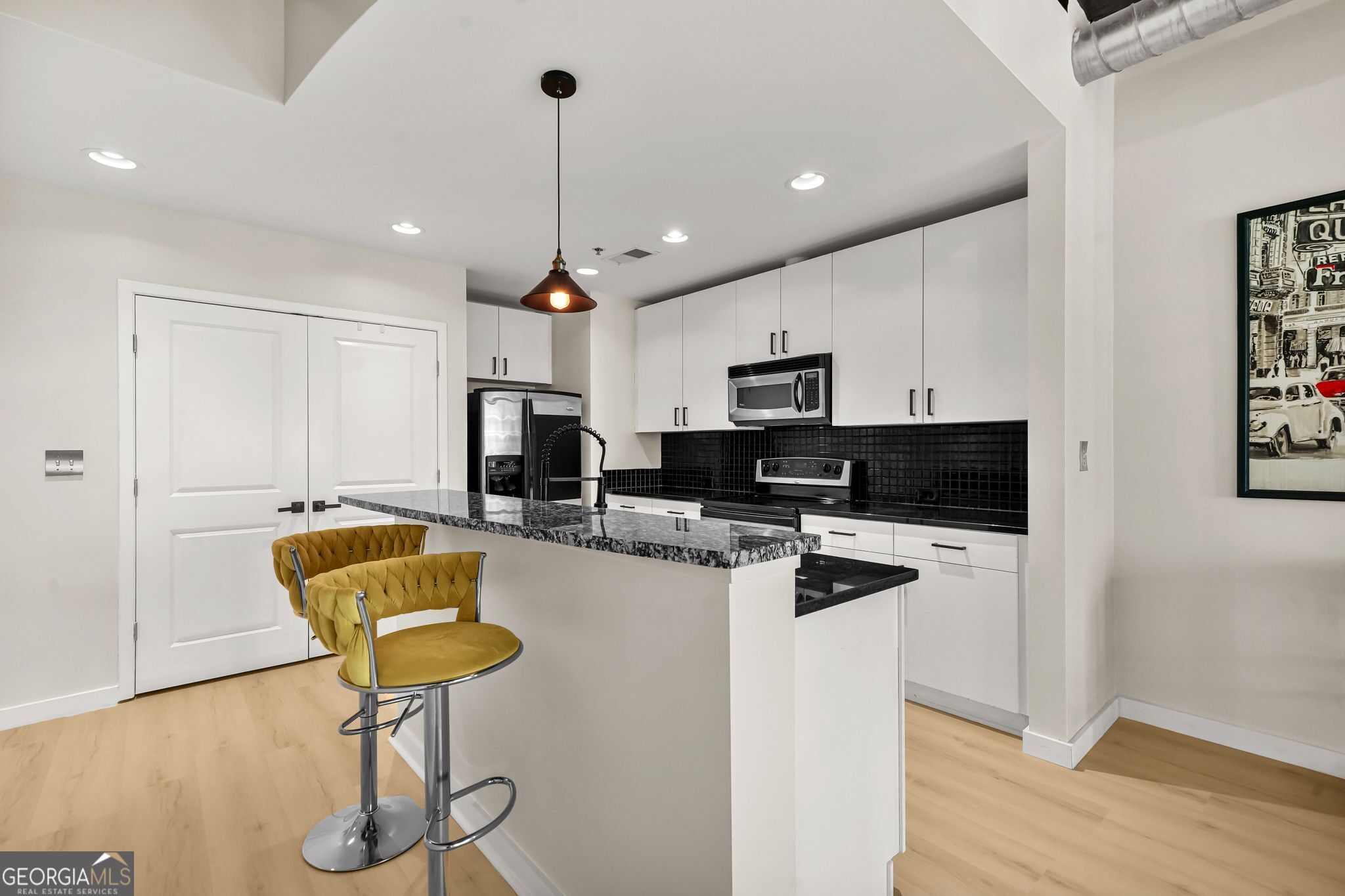 250 Pharr Road Ne Apt 1702 Property Photo 6