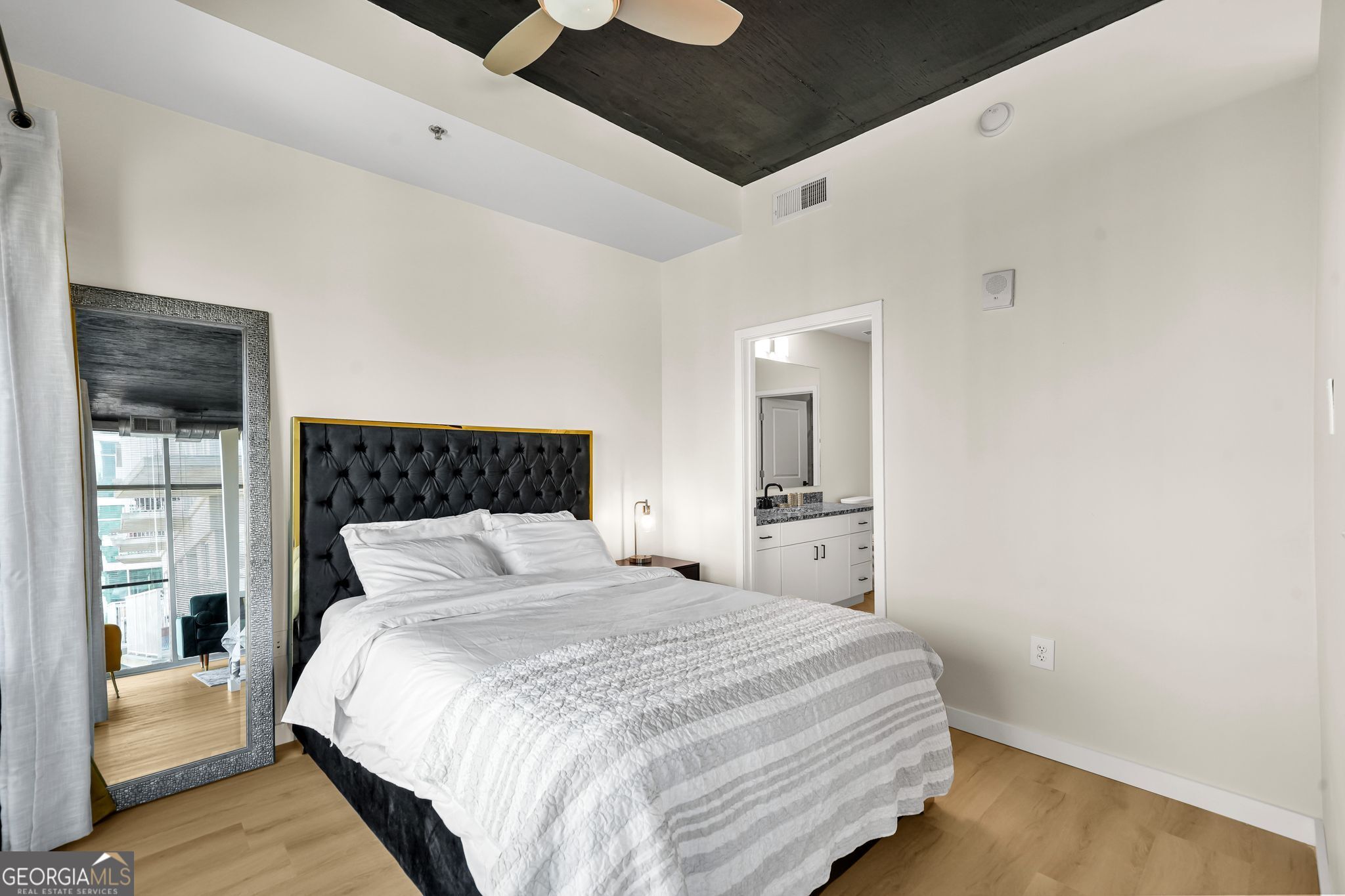 250 Pharr Road Ne Apt 1702 Property Photo 10