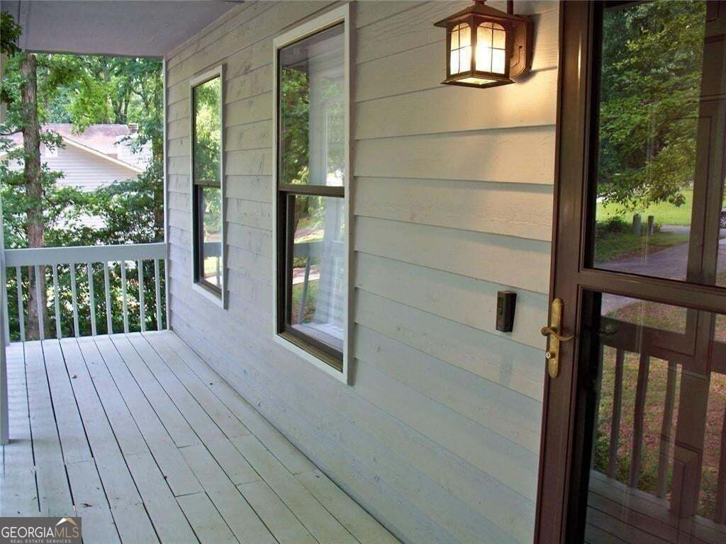 219 Park Avenue Property Photo 5