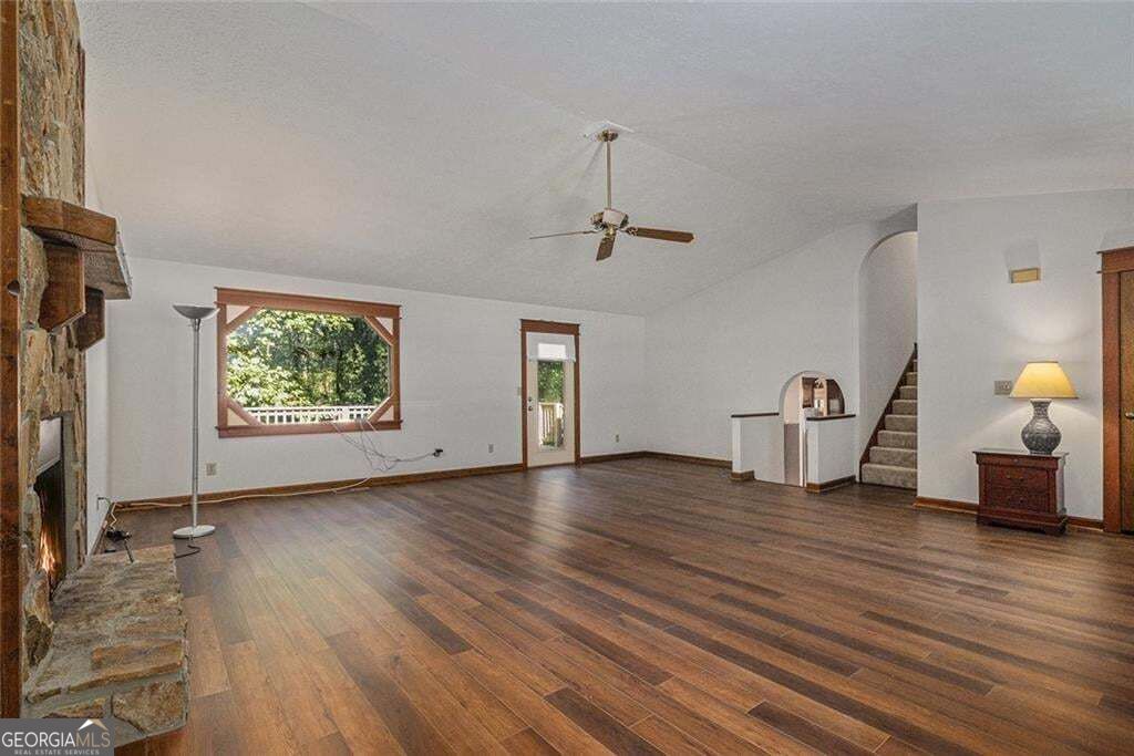 219 Park Avenue Property Photo 6