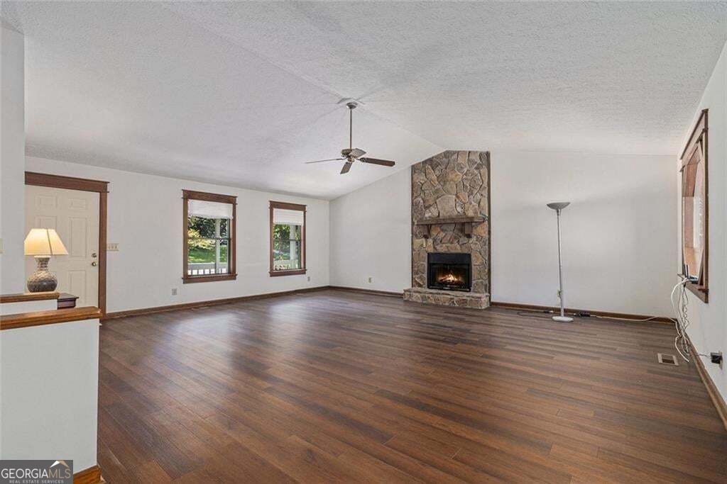 219 Park Avenue Property Photo 7