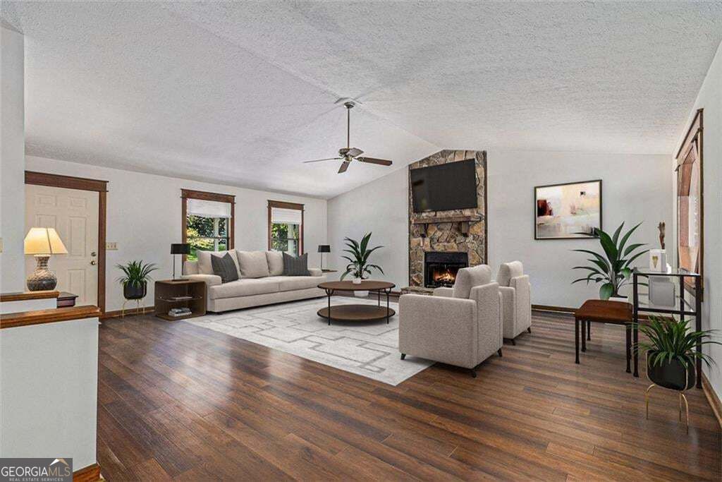 219 Park Avenue Property Photo 8