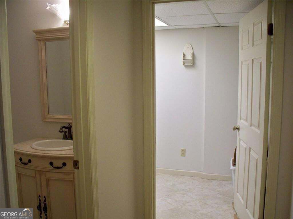 219 Park Avenue Property Photo 22