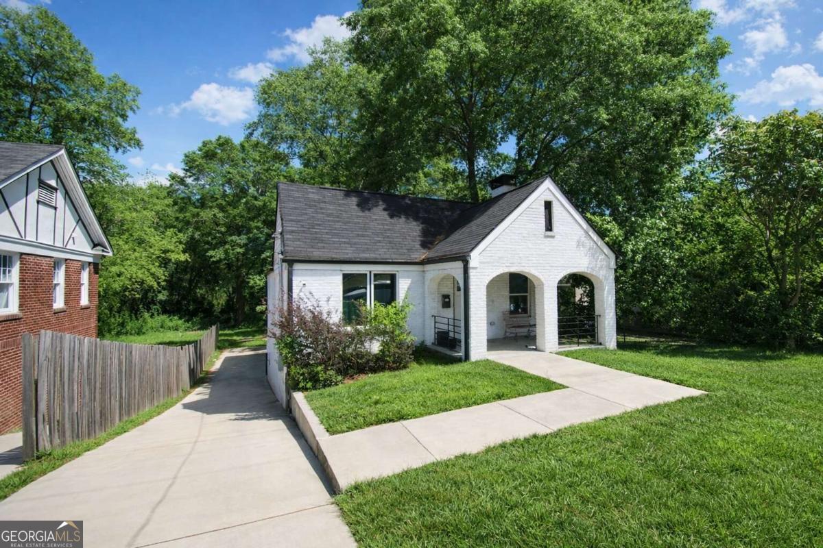 1184 Metropolitan Parkway SW