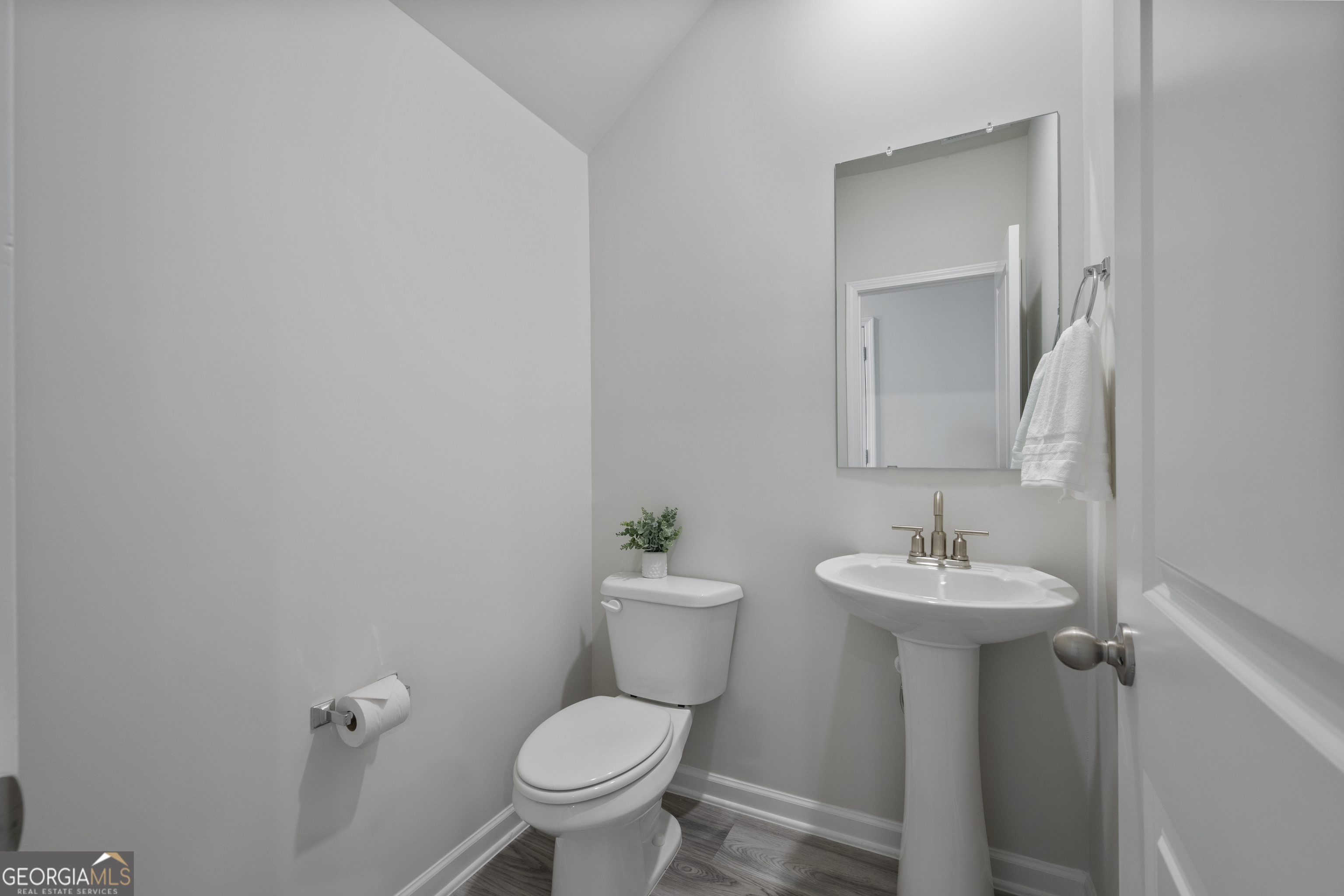 3982 Oakwood Terrace Court Property Photo 15