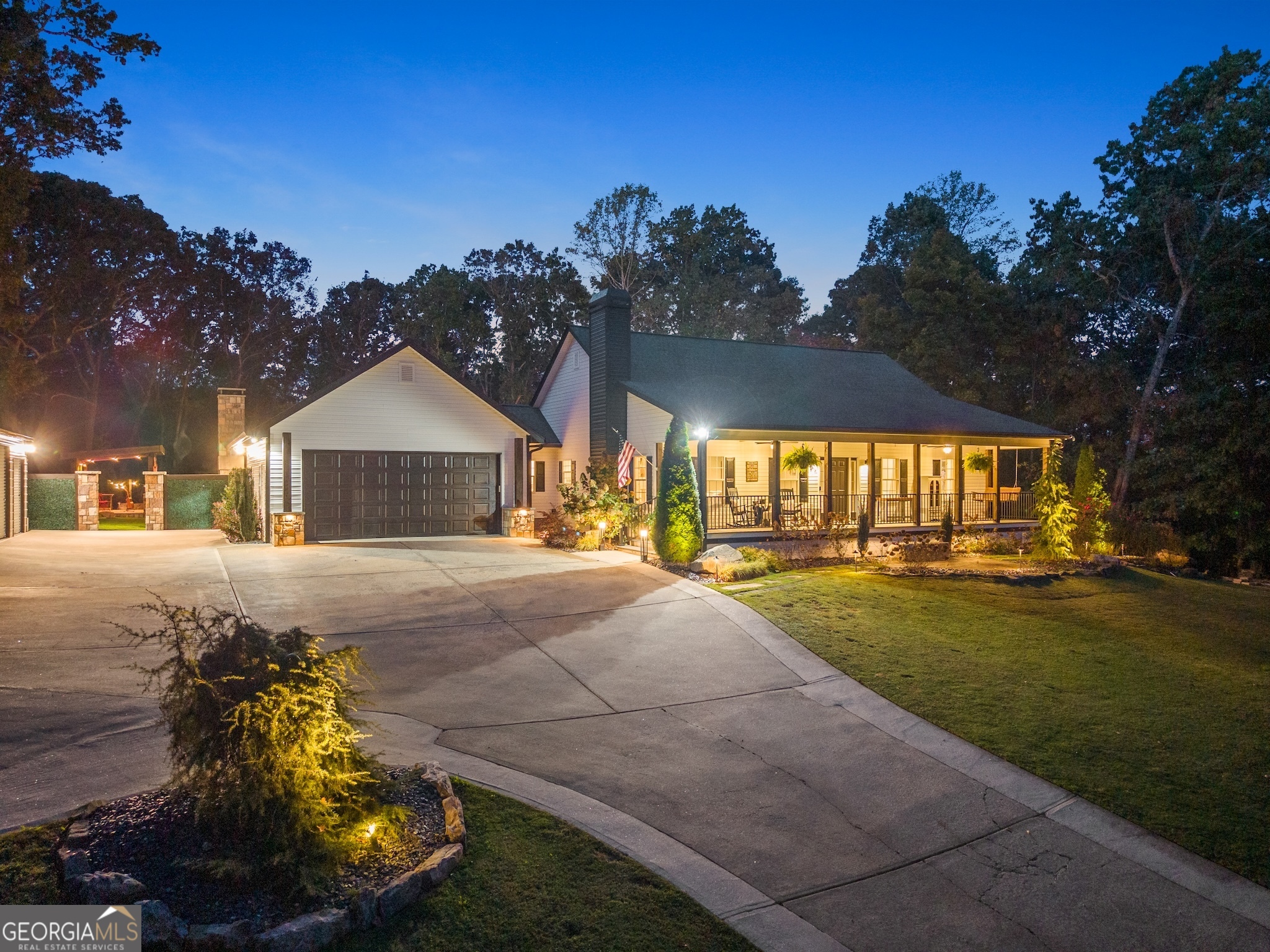 255 Reece Road Property Photo 1