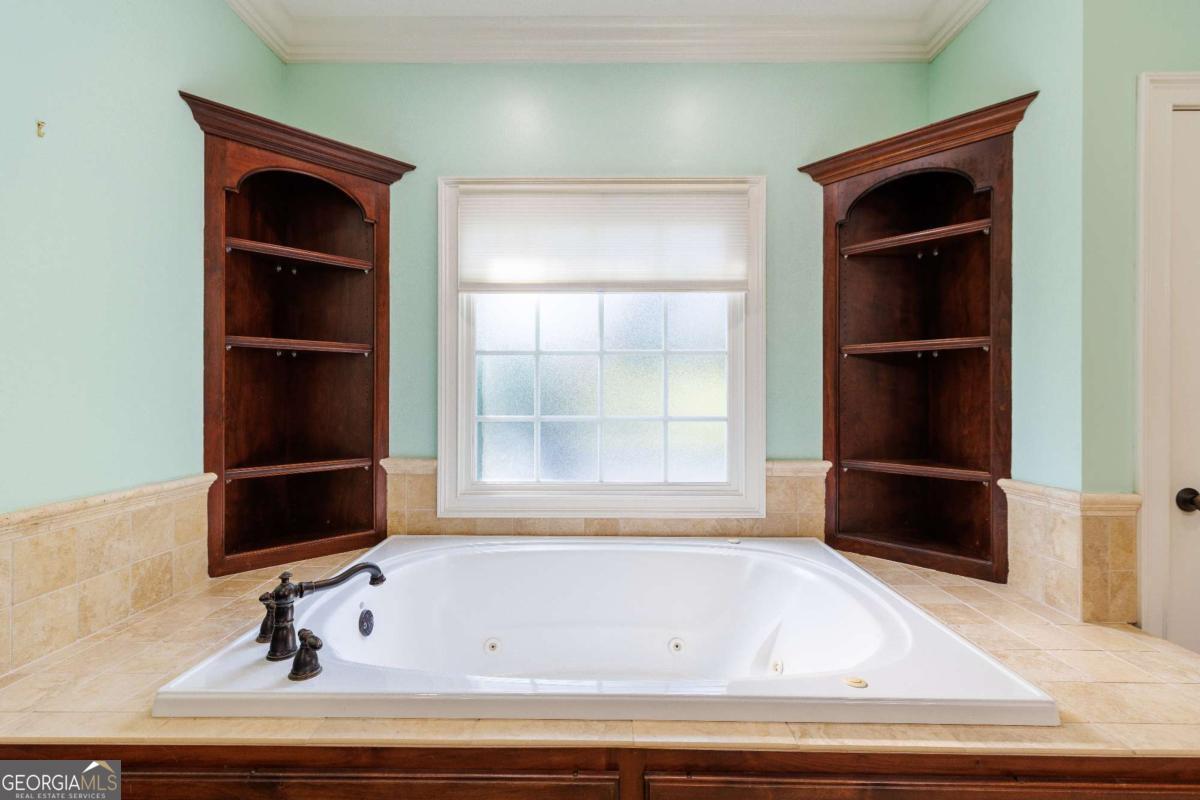 4305 Fouracre Place Property Photo 31
