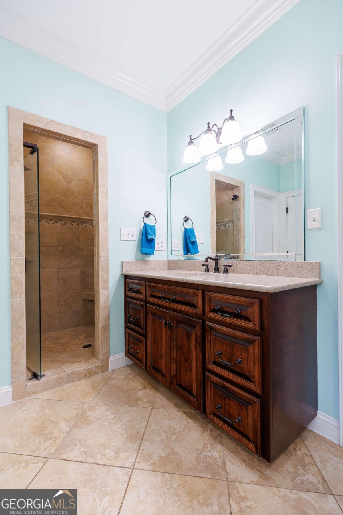 4305 Fouracre Place Property Photo 33