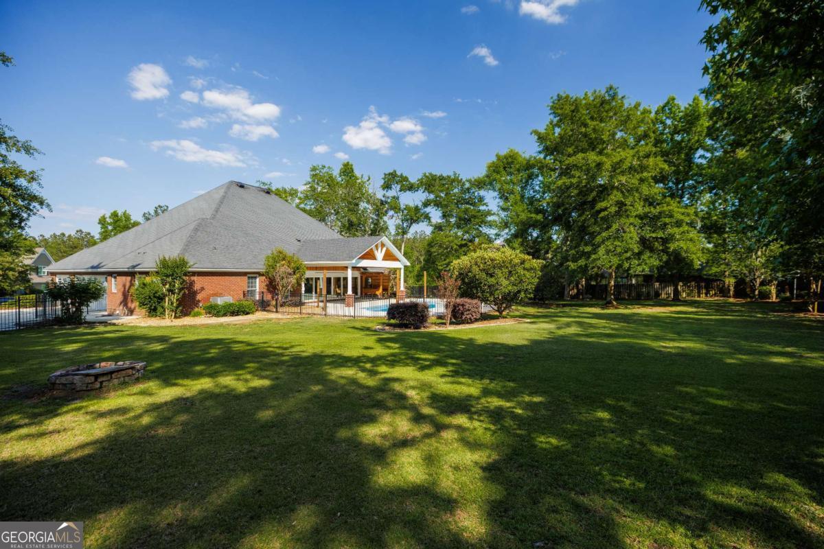 4305 Fouracre Place Property Photo 64