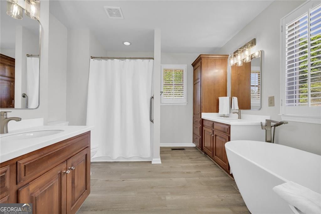 71 Woodridge Way Property Photo 30