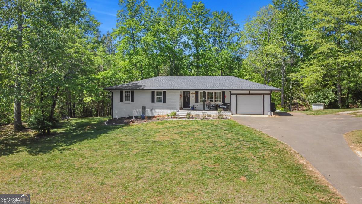 2383 Sperin Road Property Photo 1