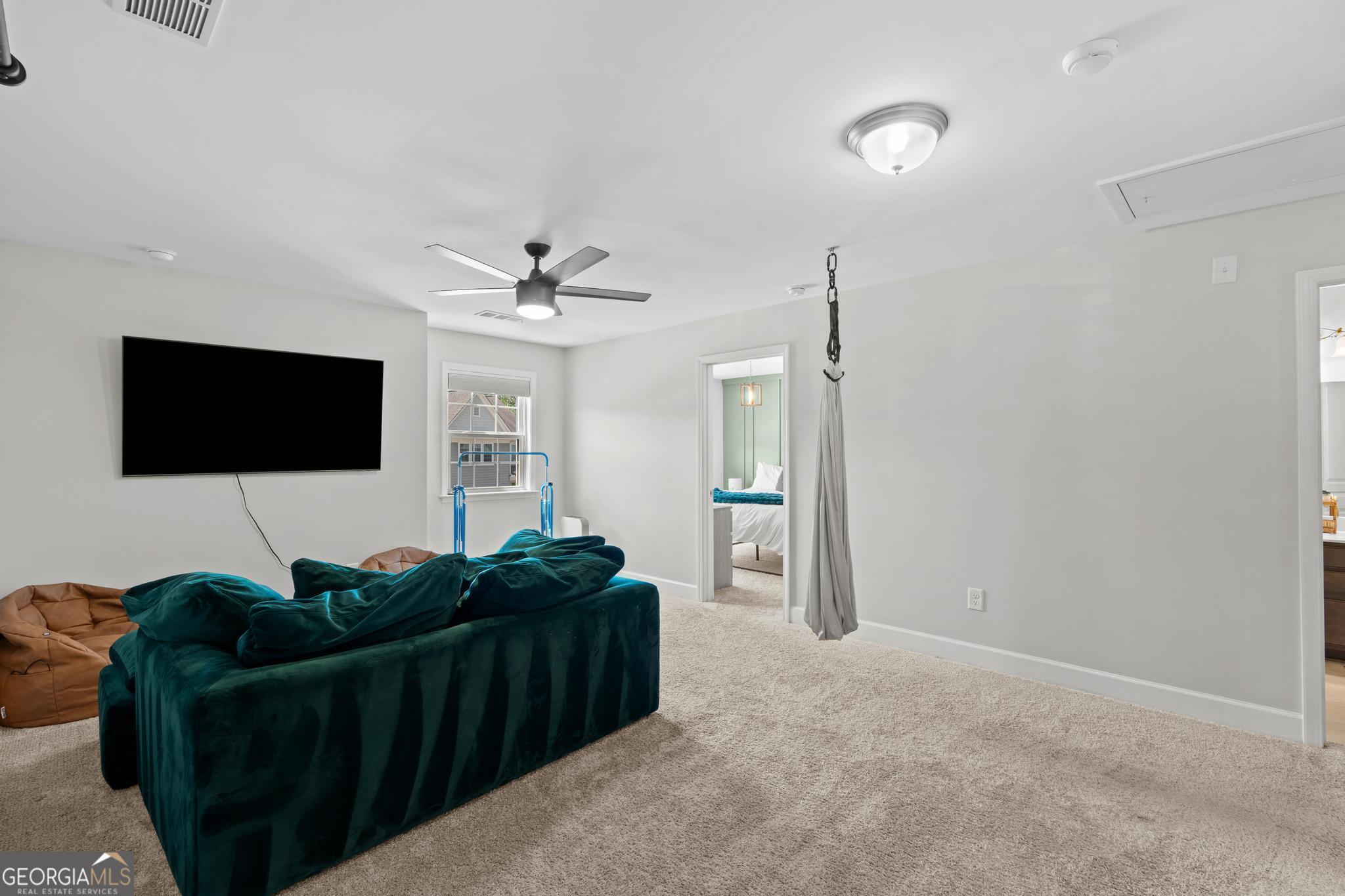 202 Roundwood Way Property Photo 18