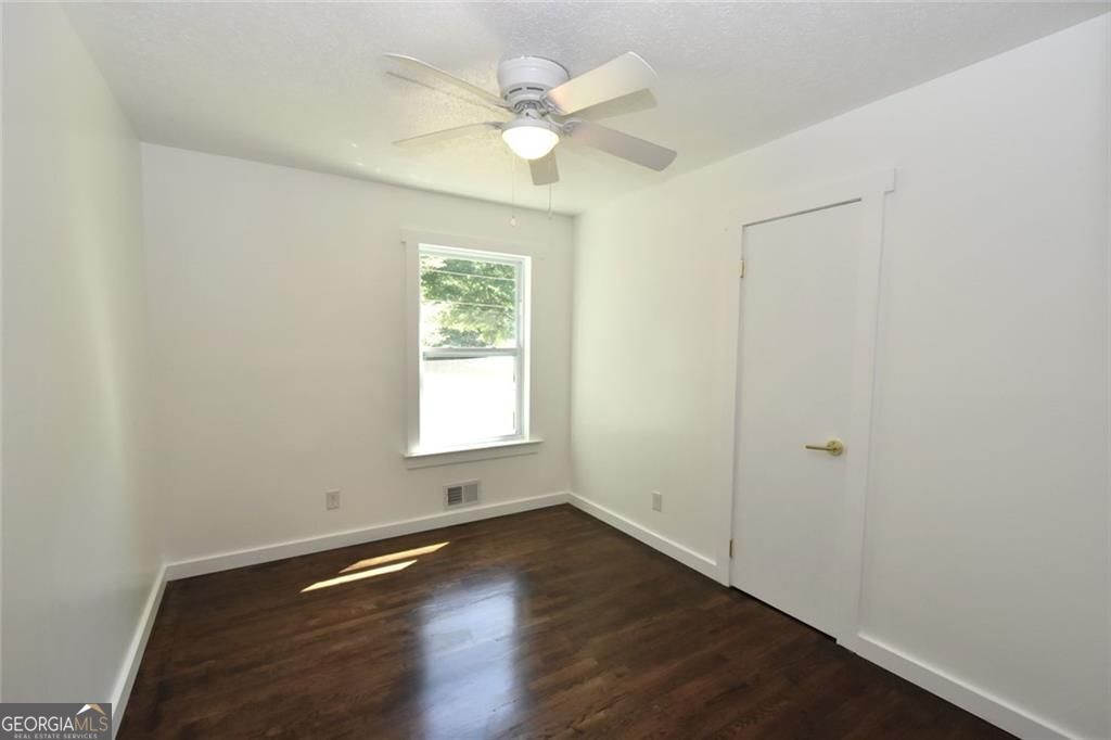 2030 Sanders Drive Property Photo 17
