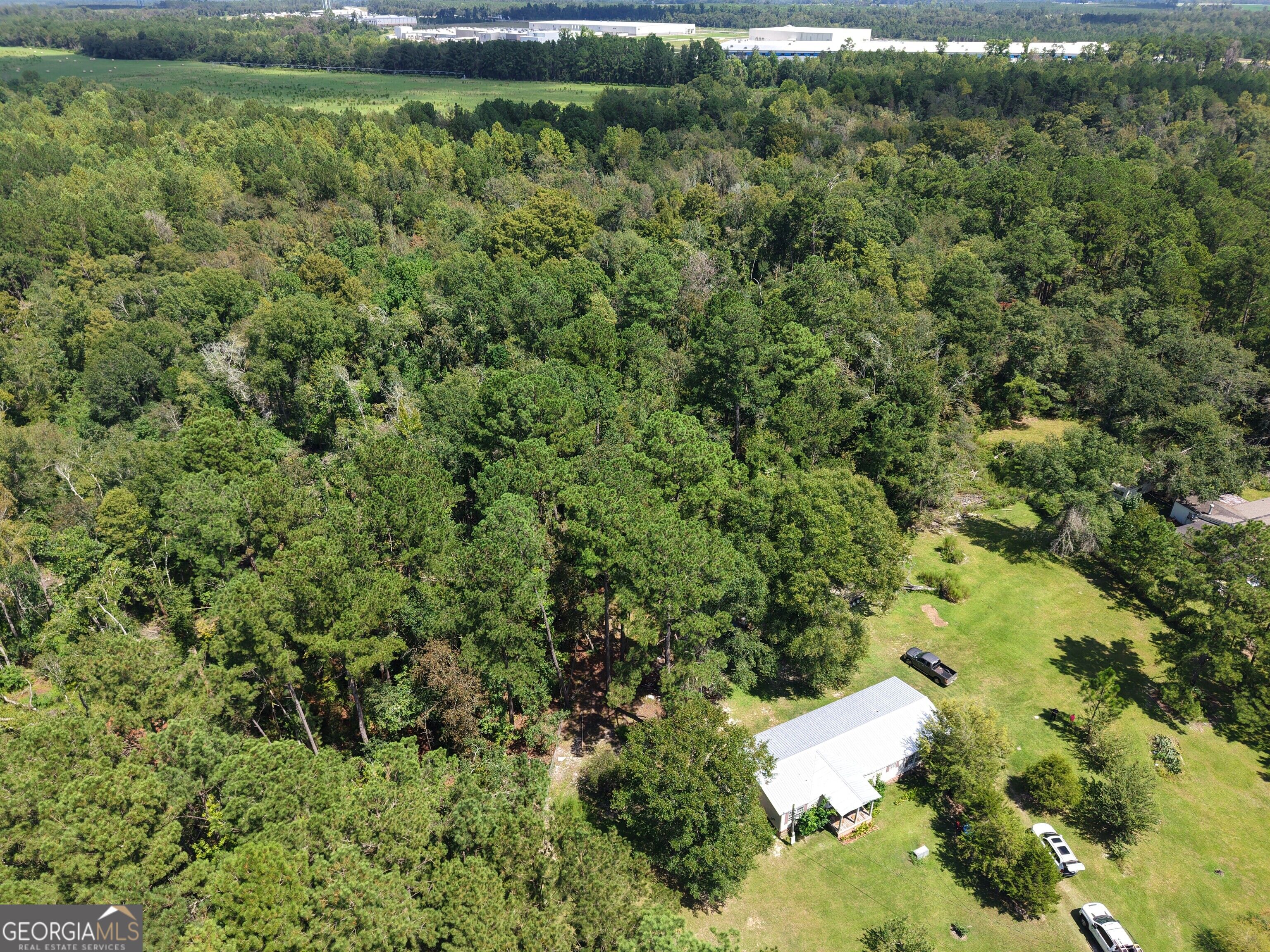 686 Victory Circle Property Photo 8