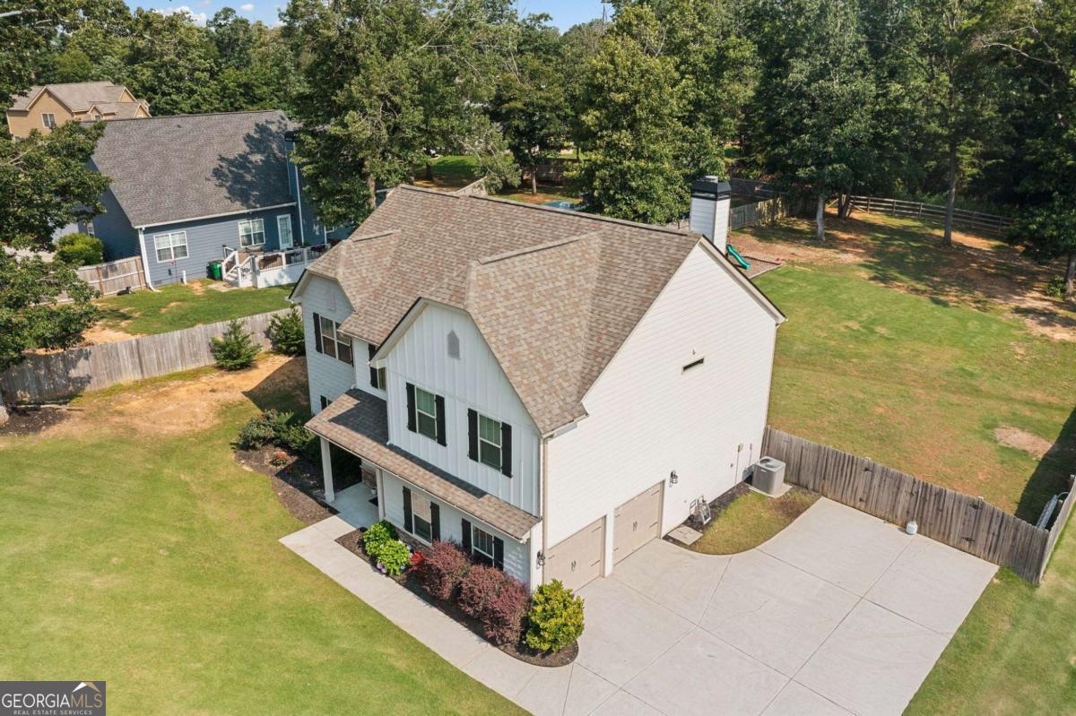 13 Four Feathers Lane Property Photo 4
