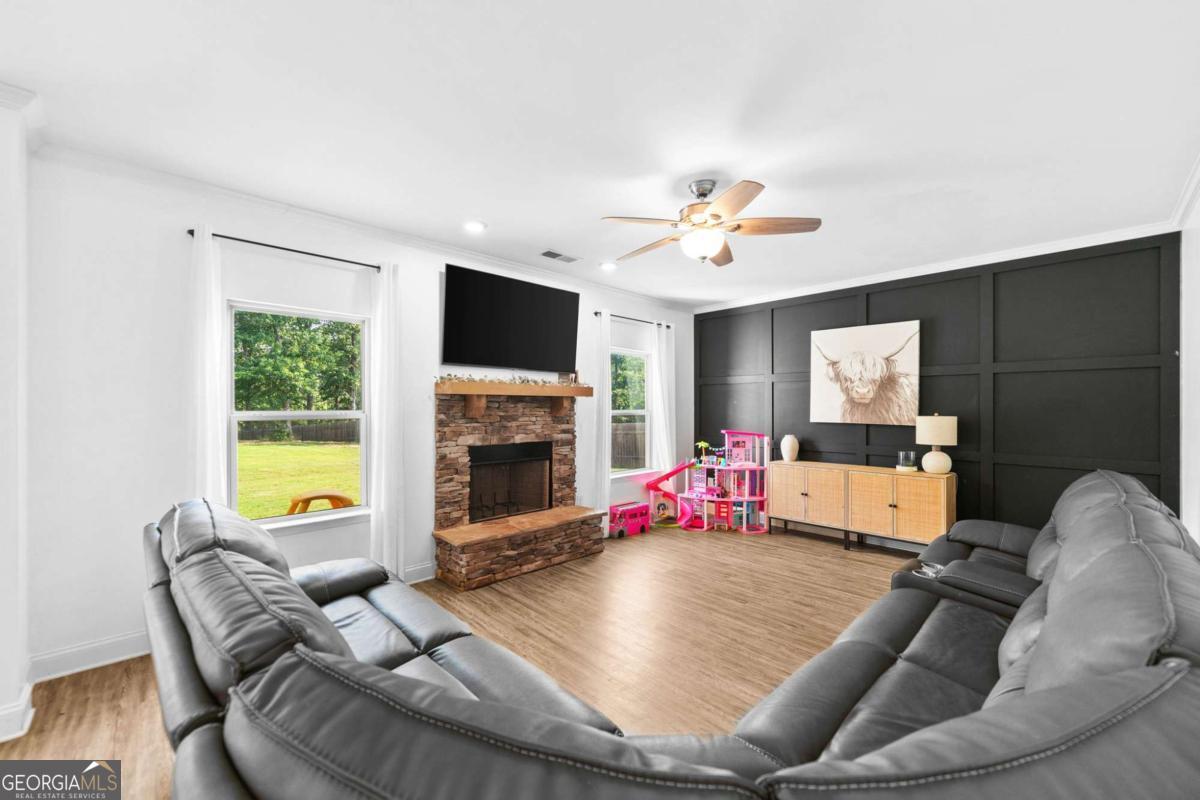 13 Four Feathers Lane Property Photo 17