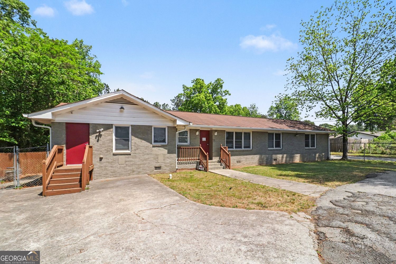 2561 Jerome Road Property Photo 1