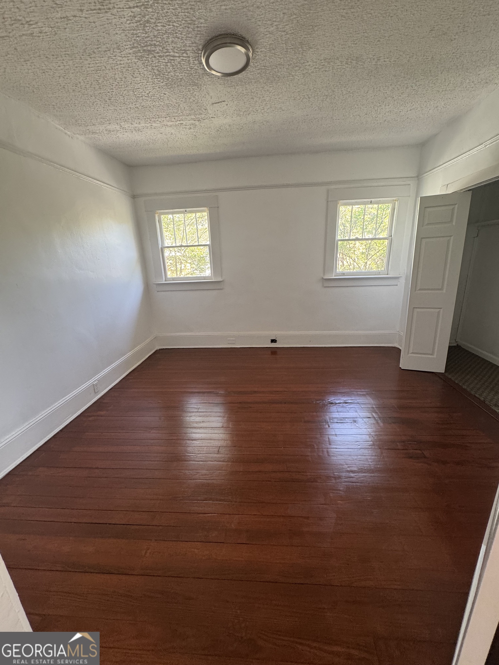 415 Hopkins Street Sw Property Photo 5