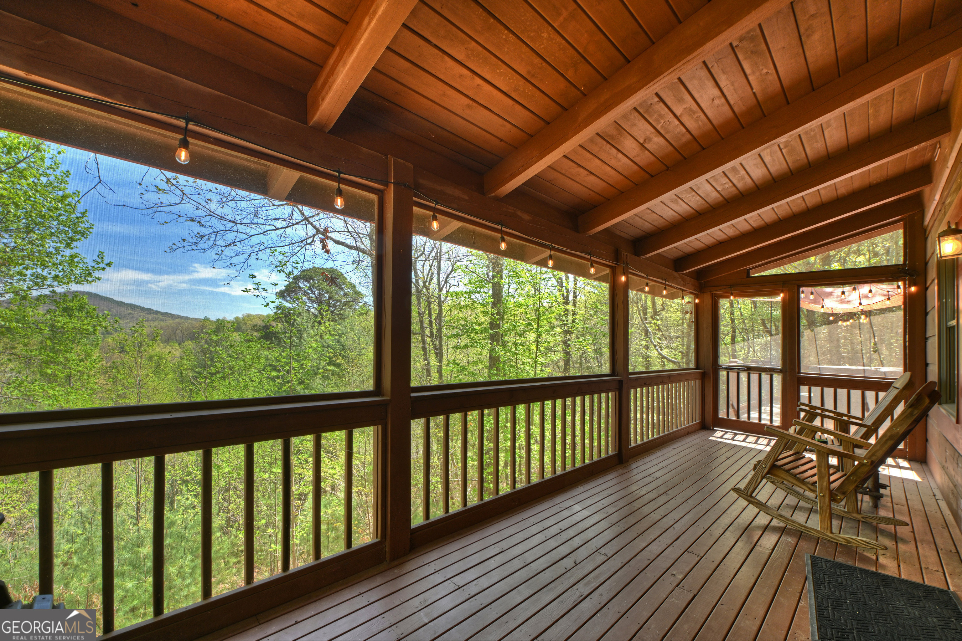 305 Kim Bolton Drive Property Photo 28