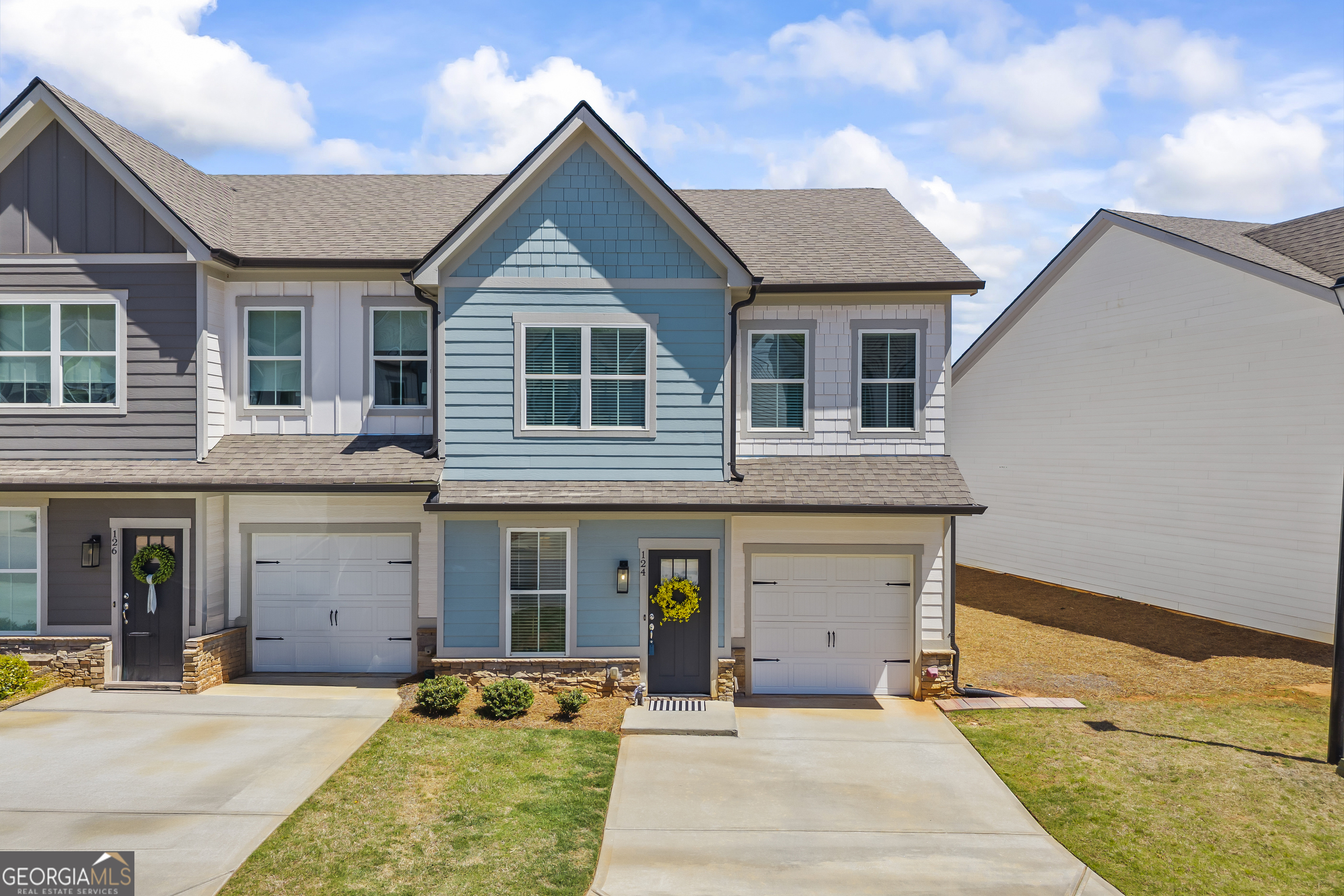 124 Magnolia Place Property Photo 1