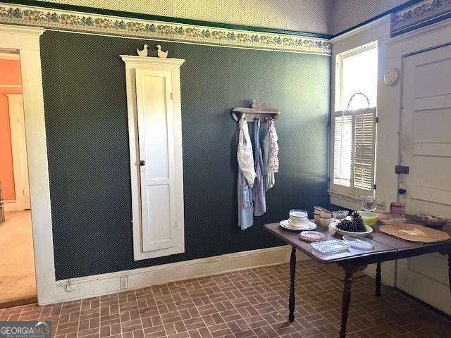 130 S Washington Street Property Photo 24