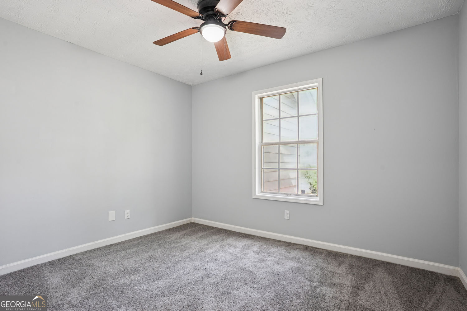 6430 Oakleaf Way Property Photo 13
