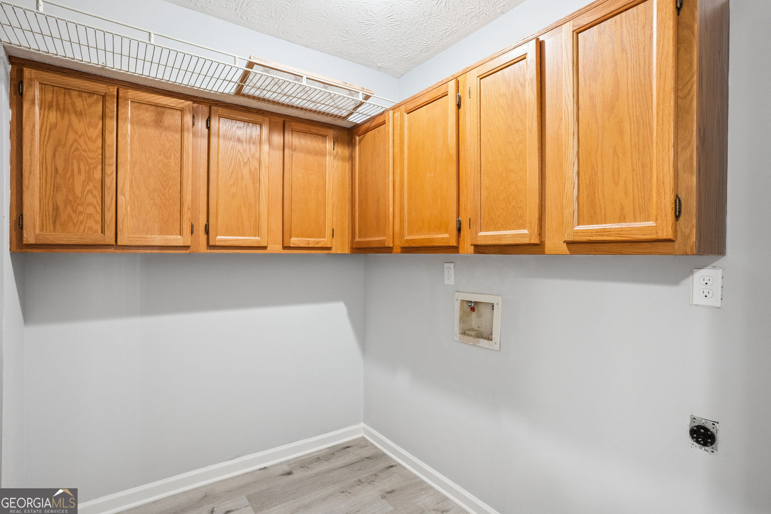 6430 Oakleaf Way Property Photo 15