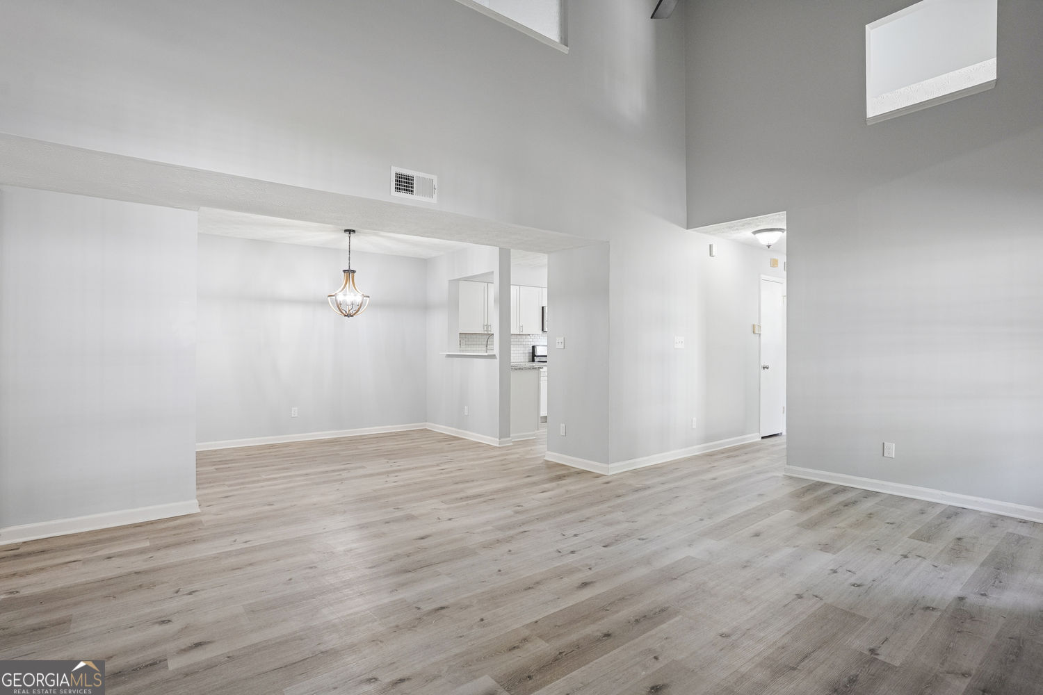 6430 Oakleaf Way Property Photo 25