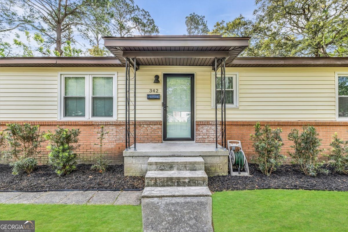 342 Bunting Drive Property Photo 2