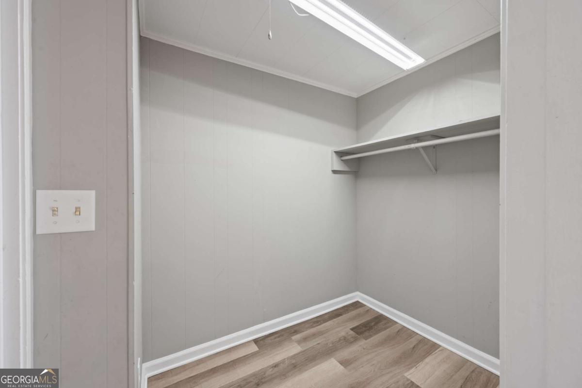 100 Pine Circle Property Photo 23