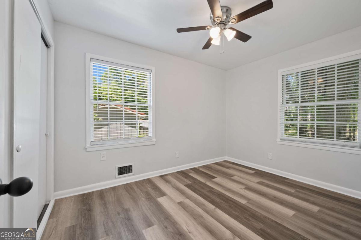 100 Pine Circle Property Photo 28