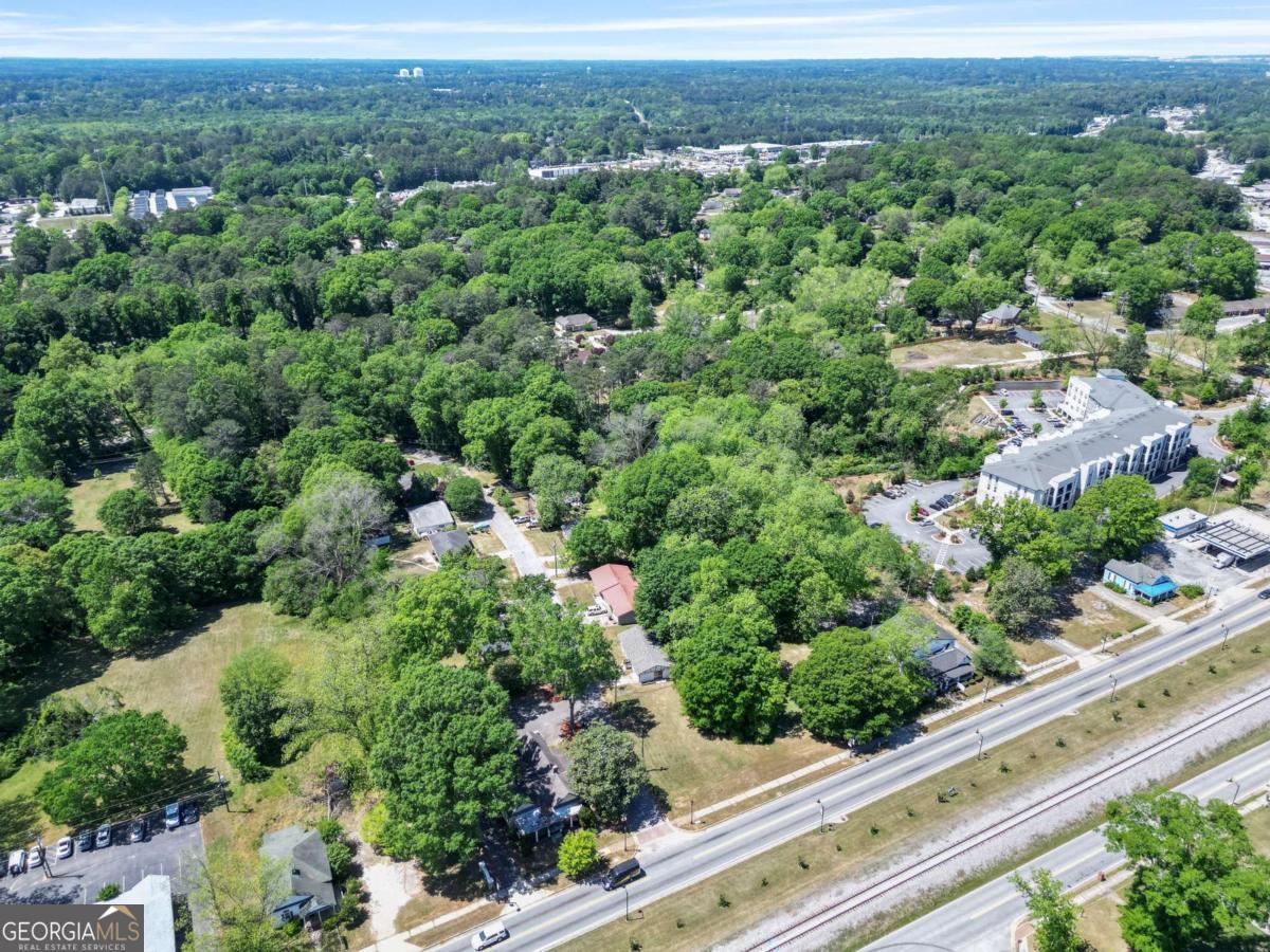 100 Pine Circle Property Photo 33